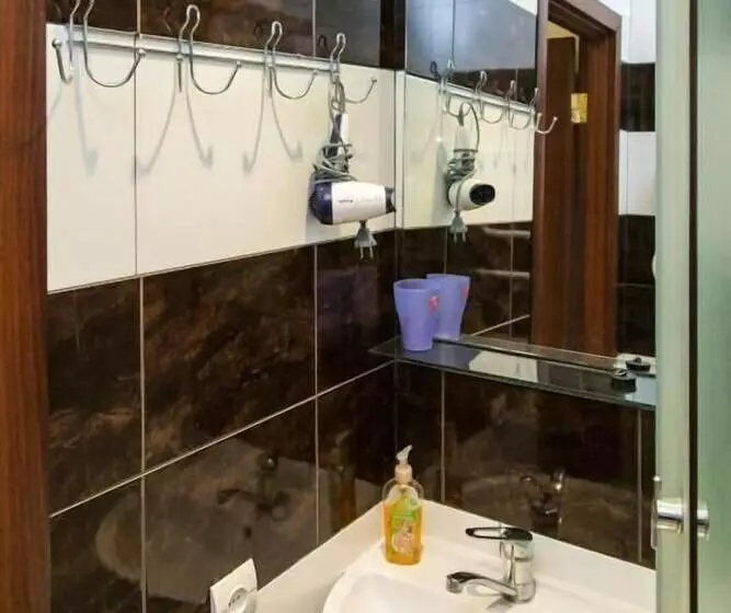 هاستل Minihotel Freedom