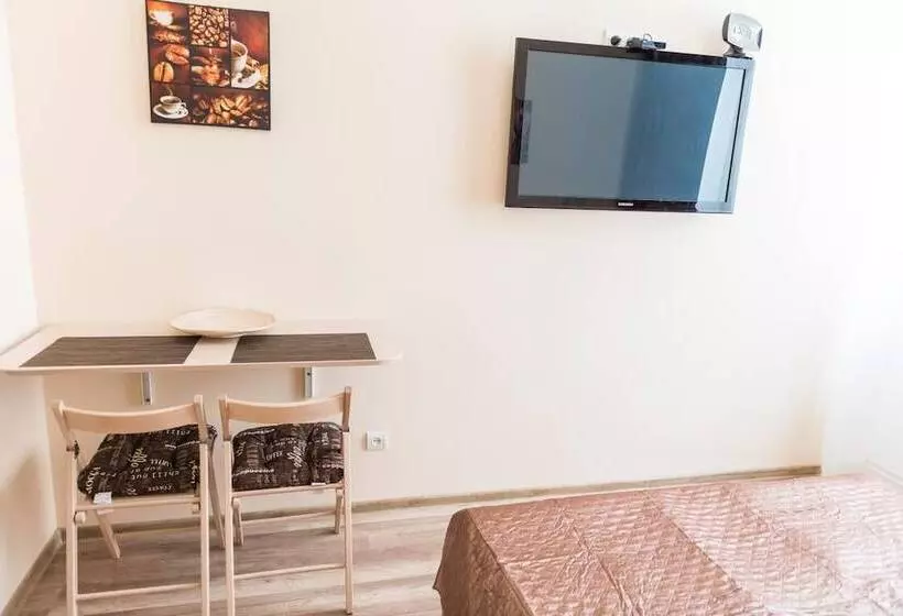 هاستل Minihotel Freedom