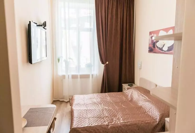 هاستل Minihotel Freedom