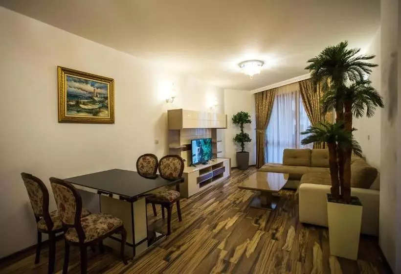 Boutique Apart Hotel Versis