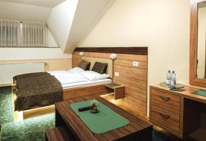 پانسیون Gostisce Ulipi