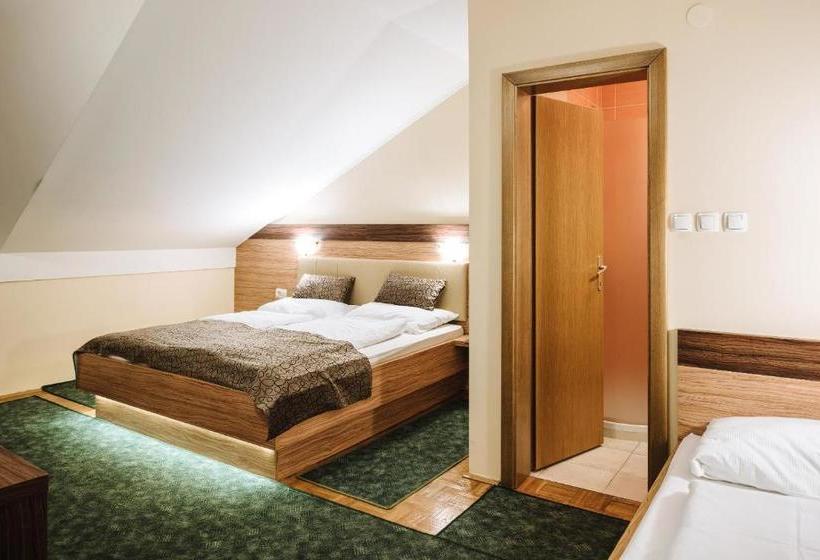 پانسیون Gostisce Ulipi