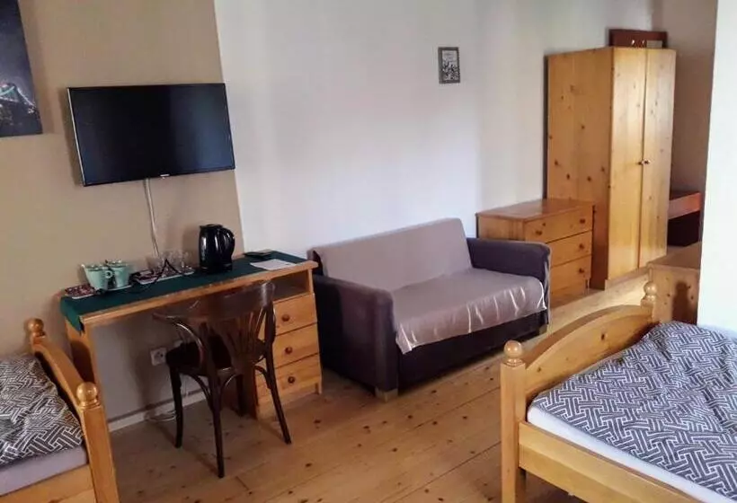 پانسیون Penzion Na Střelnici