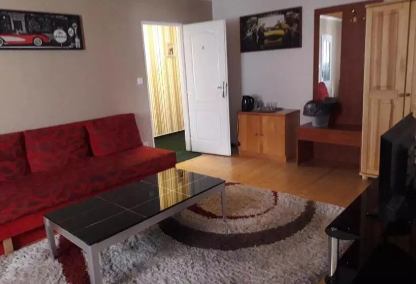 پانسیون Penzion Na Střelnici