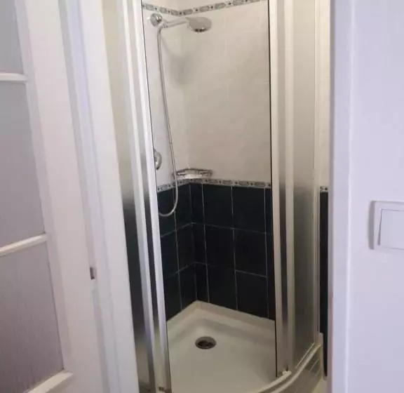 پانسیون Penzion Na Střelnici