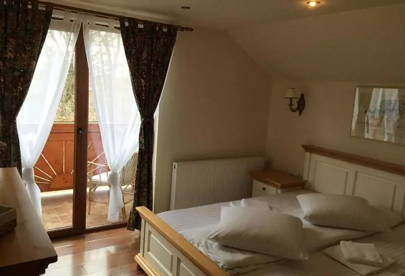 Pensiunea Poiana Avrigului