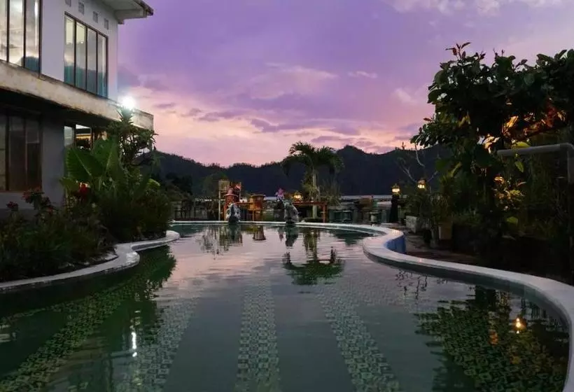 ホテル Lakeside Cottages