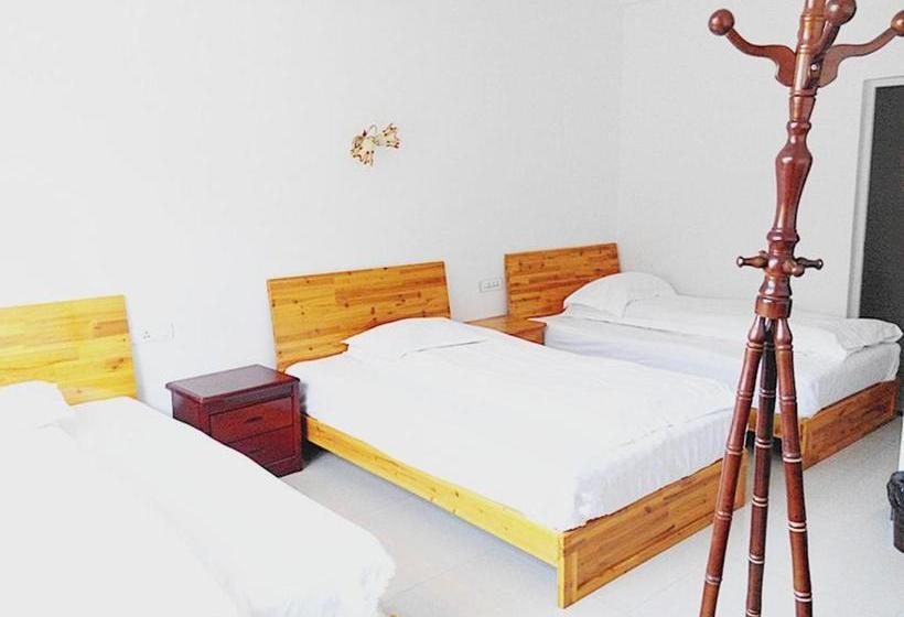 Отель Sanqingshan Jinyilai Inn