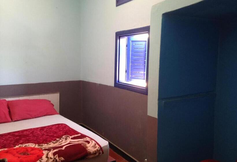 Пансион Aftas Beach House