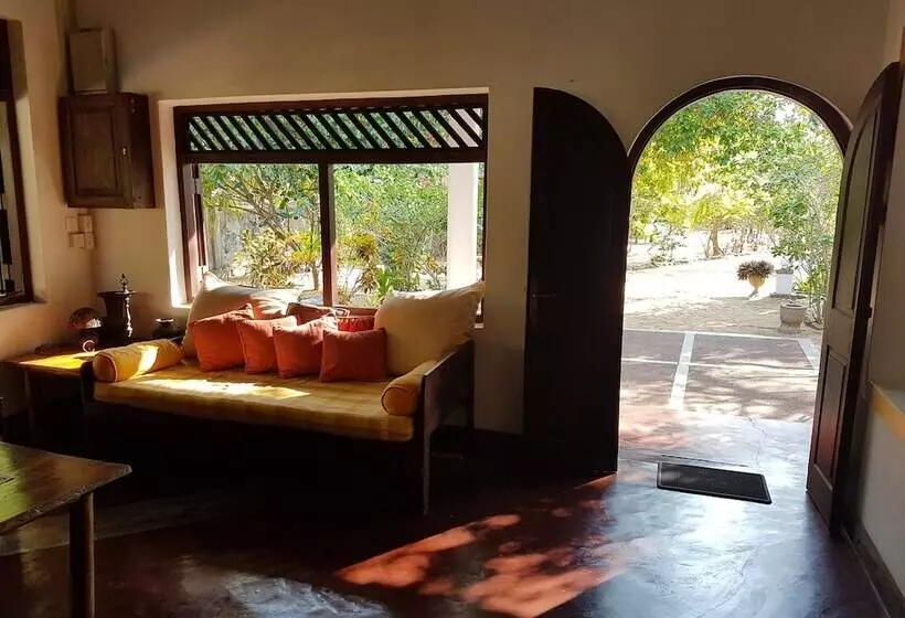پانسیون The Danish Villa Resort