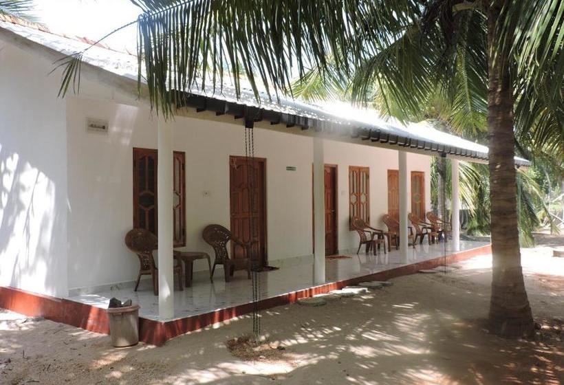פנסיון Gopalapuram Guest House