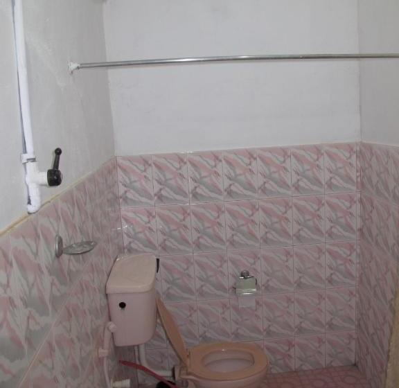 פנסיון Gopalapuram Guest House