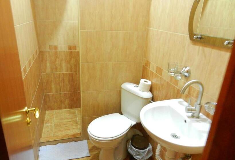 پانسیون Guest House Villa Leonardo