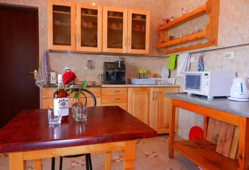 پانسیون Guest House Villa Leonardo