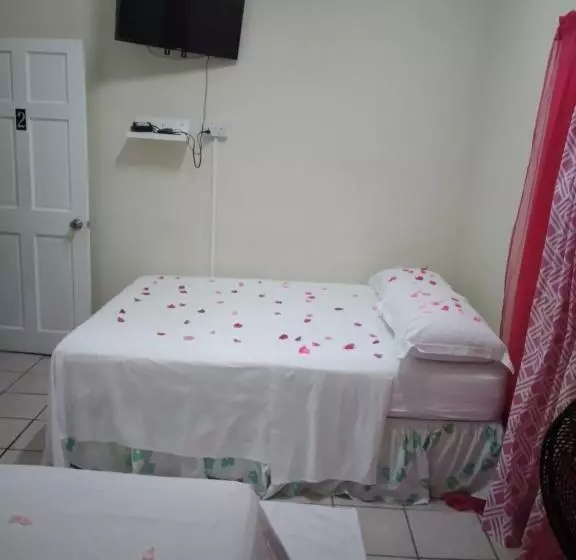 پانسیون Hilltop View Guesthouse