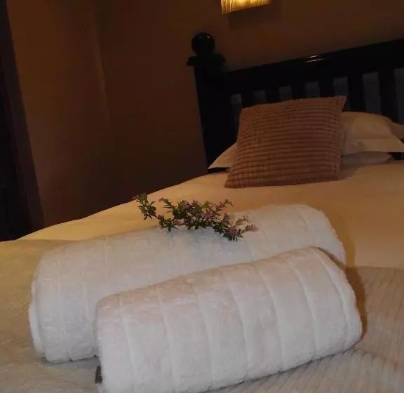 ペンション Njala Guest House