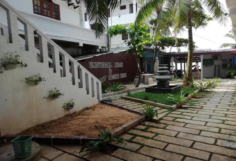 Пансион Universal Beach