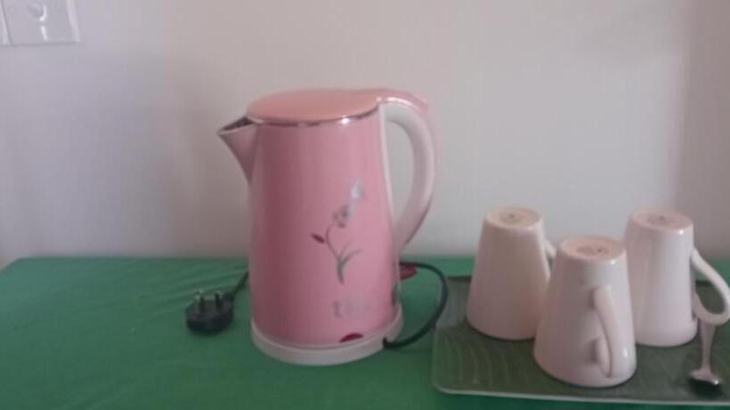 Пансион Universal Beach