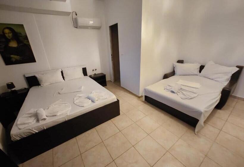 بنسيون Vilele Liliana