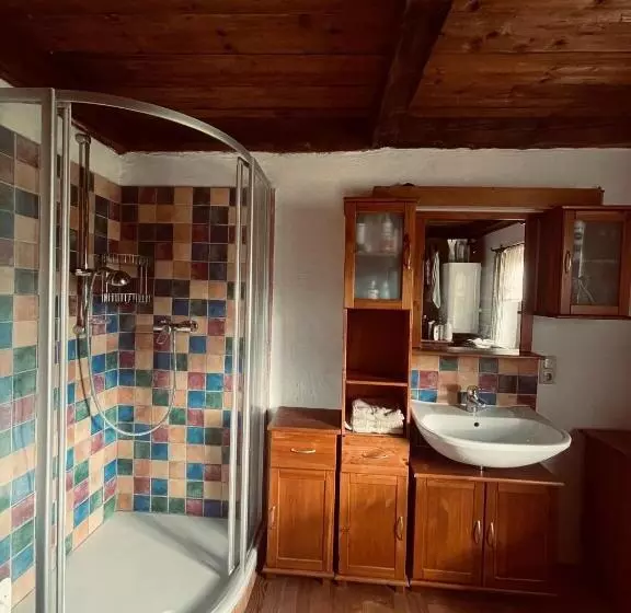 پانسیون Alpengasthof Karalm