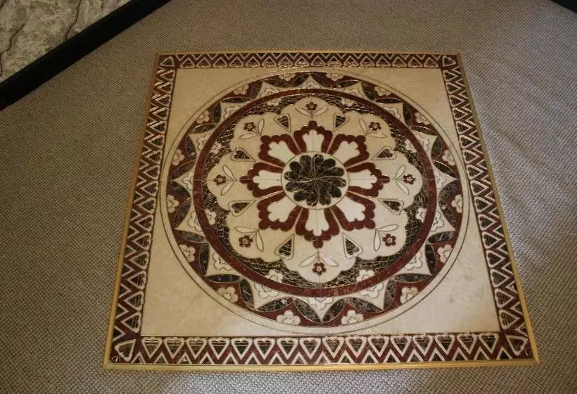 پانسیون Guest House Veni