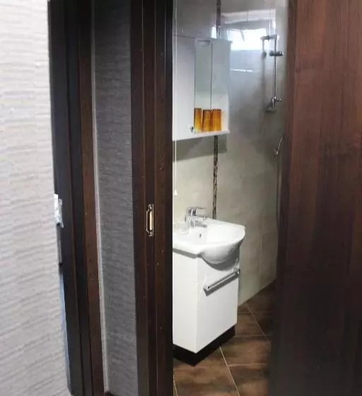 پانسیون Guest House Veni