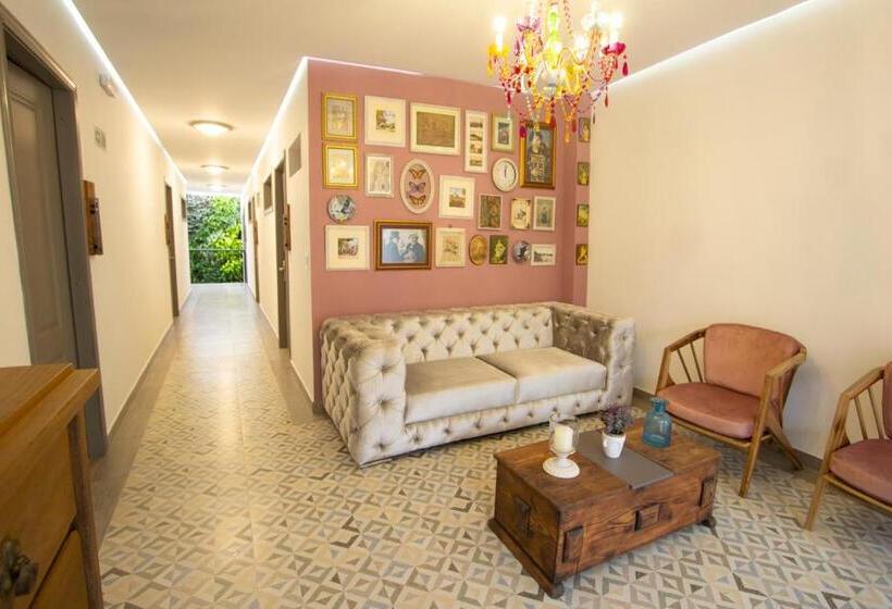 ペンション Pajara Pinta