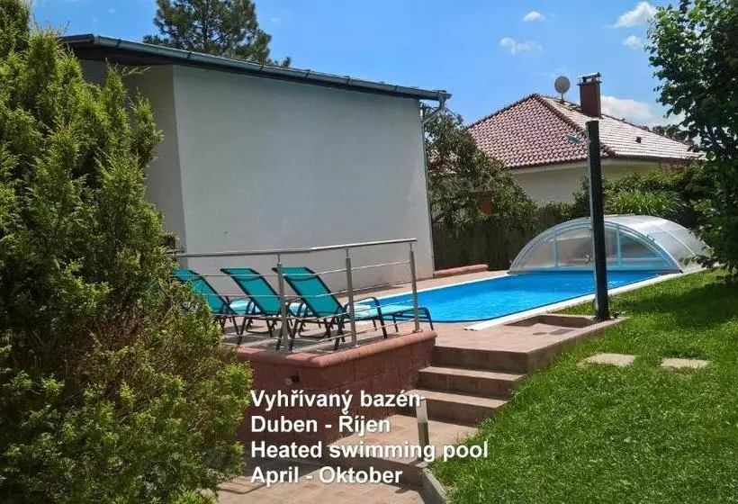 Majatalo Penzion Kalina