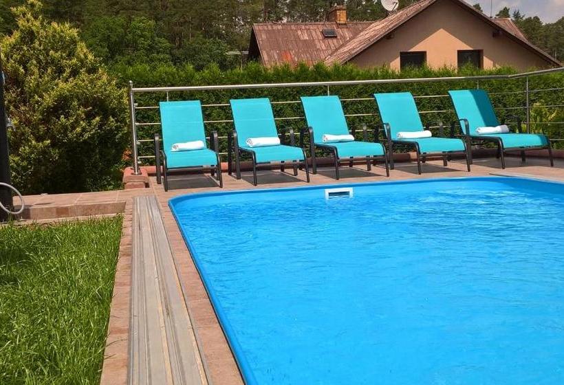 膳宿费 Penzion Kalina