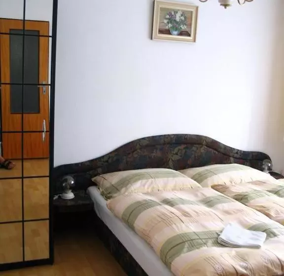 Majatalo Penzion Kalina