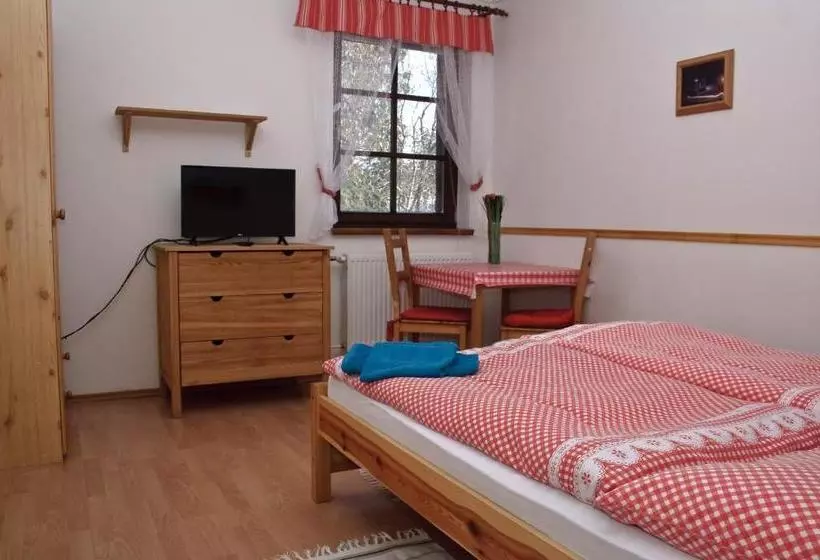 Majatalo Ubytování U Rohelů