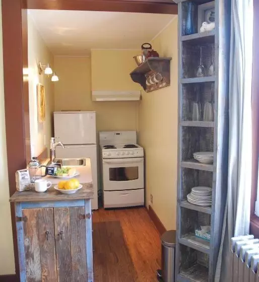 Majatalo Victoria Falls House