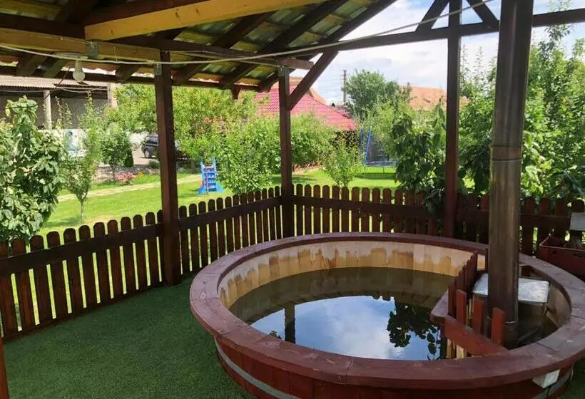 Majatalo Giandra Resort