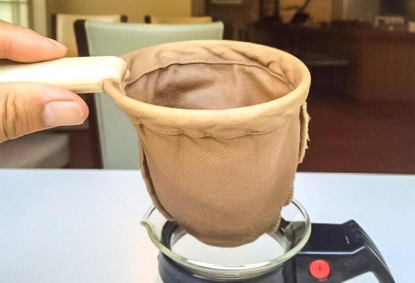 פנסיון Guest House Shirahama R Cafe   Female Only