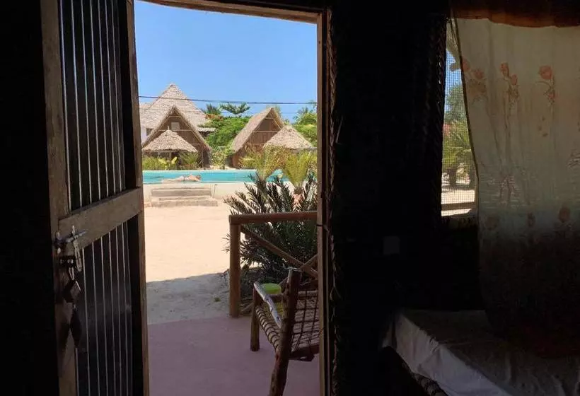 ペンション New Jambo Bungalows