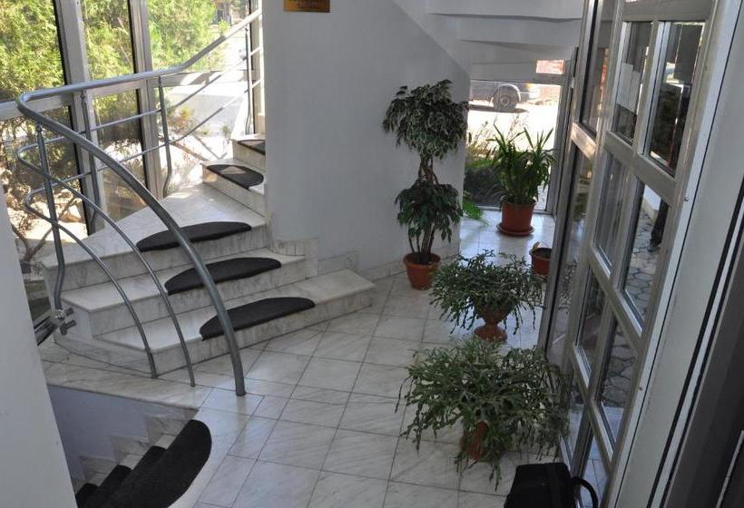 پانسیون Vila Classic