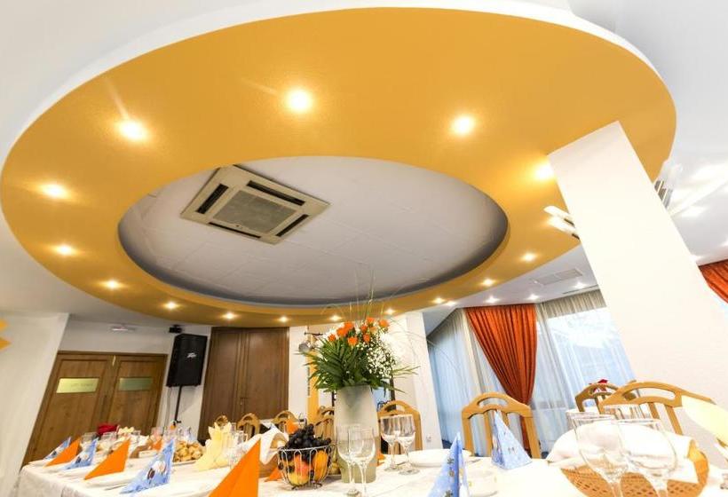 پانسیون Vila Classic