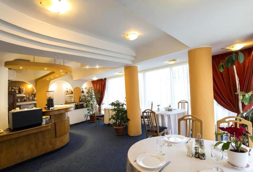 پانسیون Vila Classic