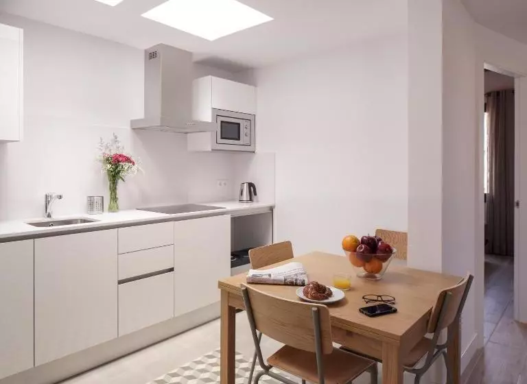 Sagrada Familia Apartments