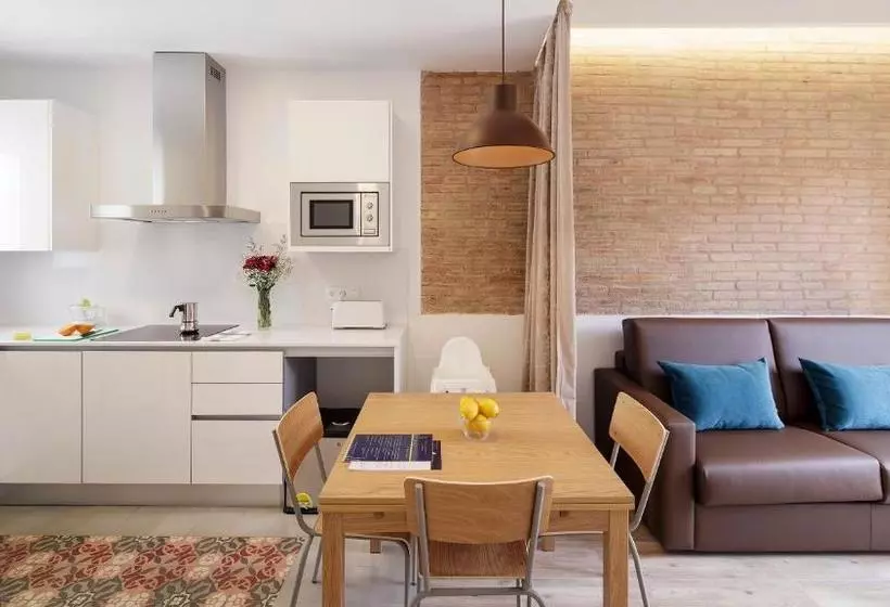 Sagrada Familia Apartments