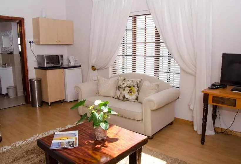 پانسیون Windfall Plett