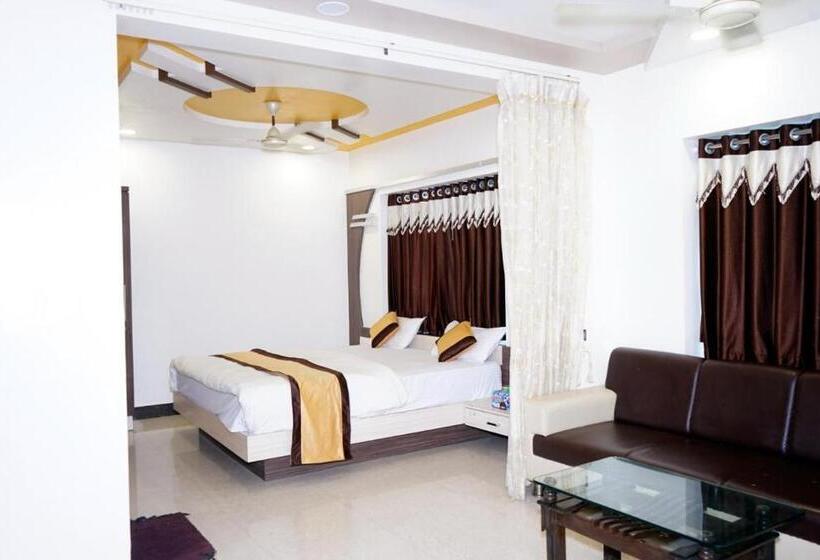 בית מלון כפרי Gopal