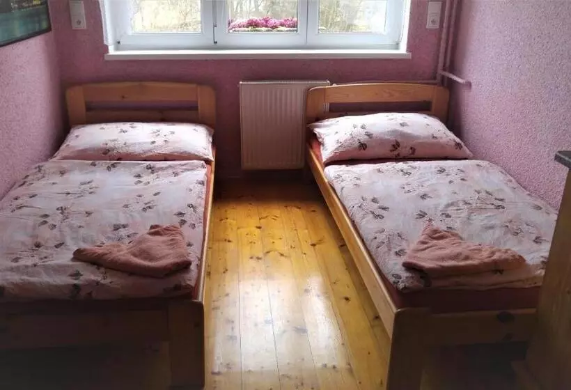 Majatalo Penzion Apartmány Bečov