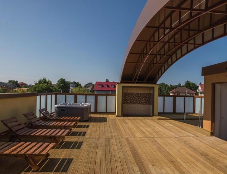 פנסיון Rosiem House