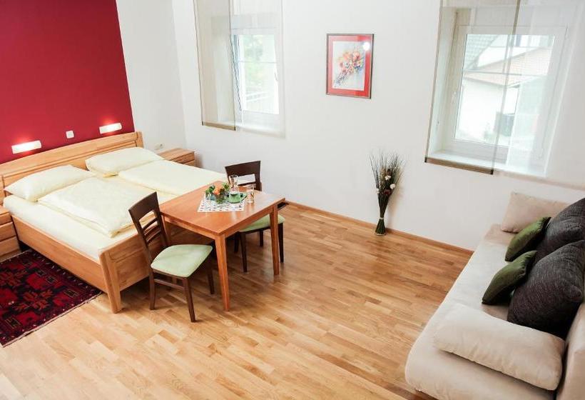 Majatalo Weingut Zirngast