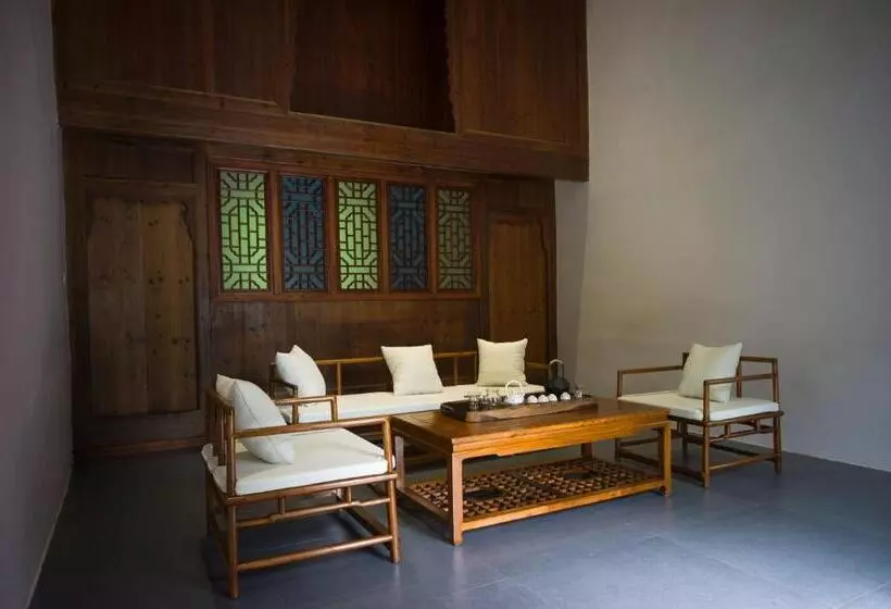 Majatalo Zen Box House