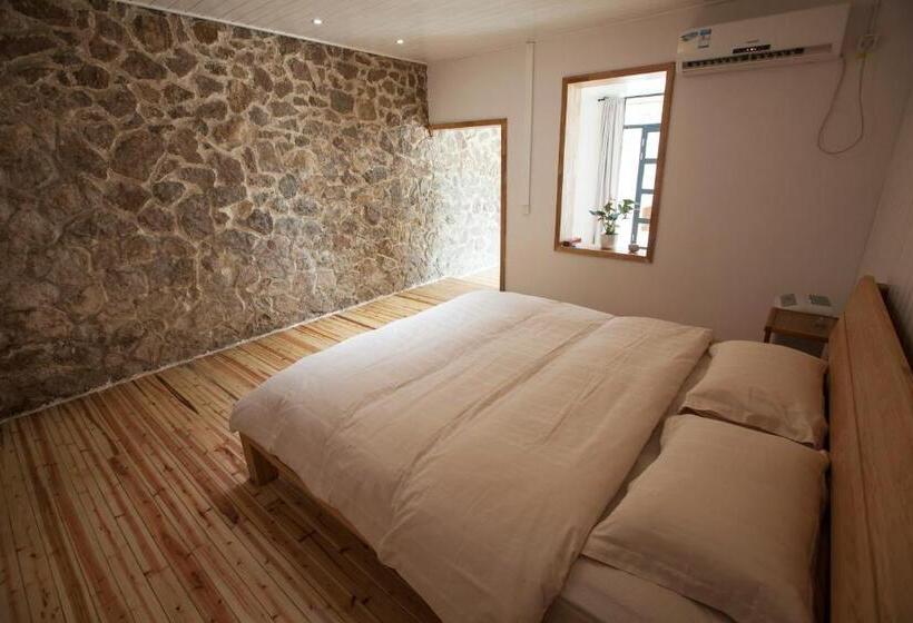 פנסיון Zen Box House