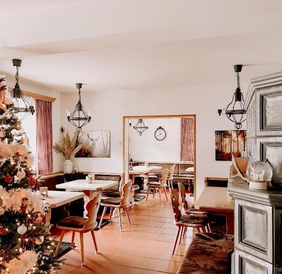 호스텔 Pension Gasthof Arriach