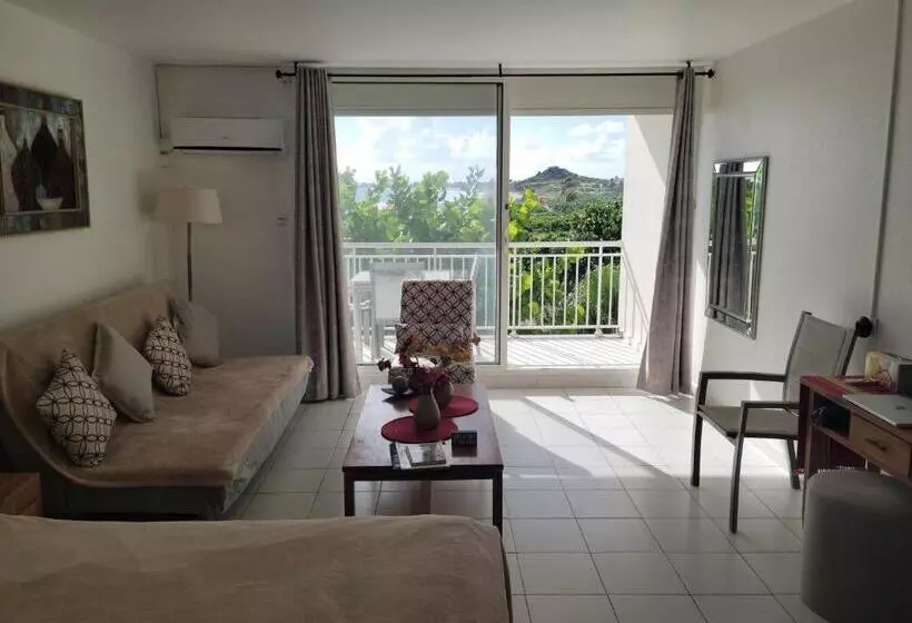 Orient Bay Beach Studio