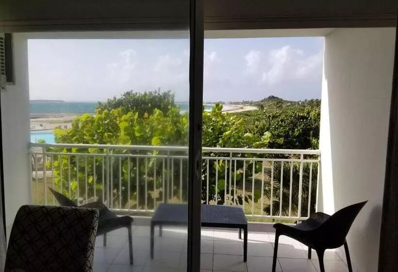 Orient Bay Beach Studio